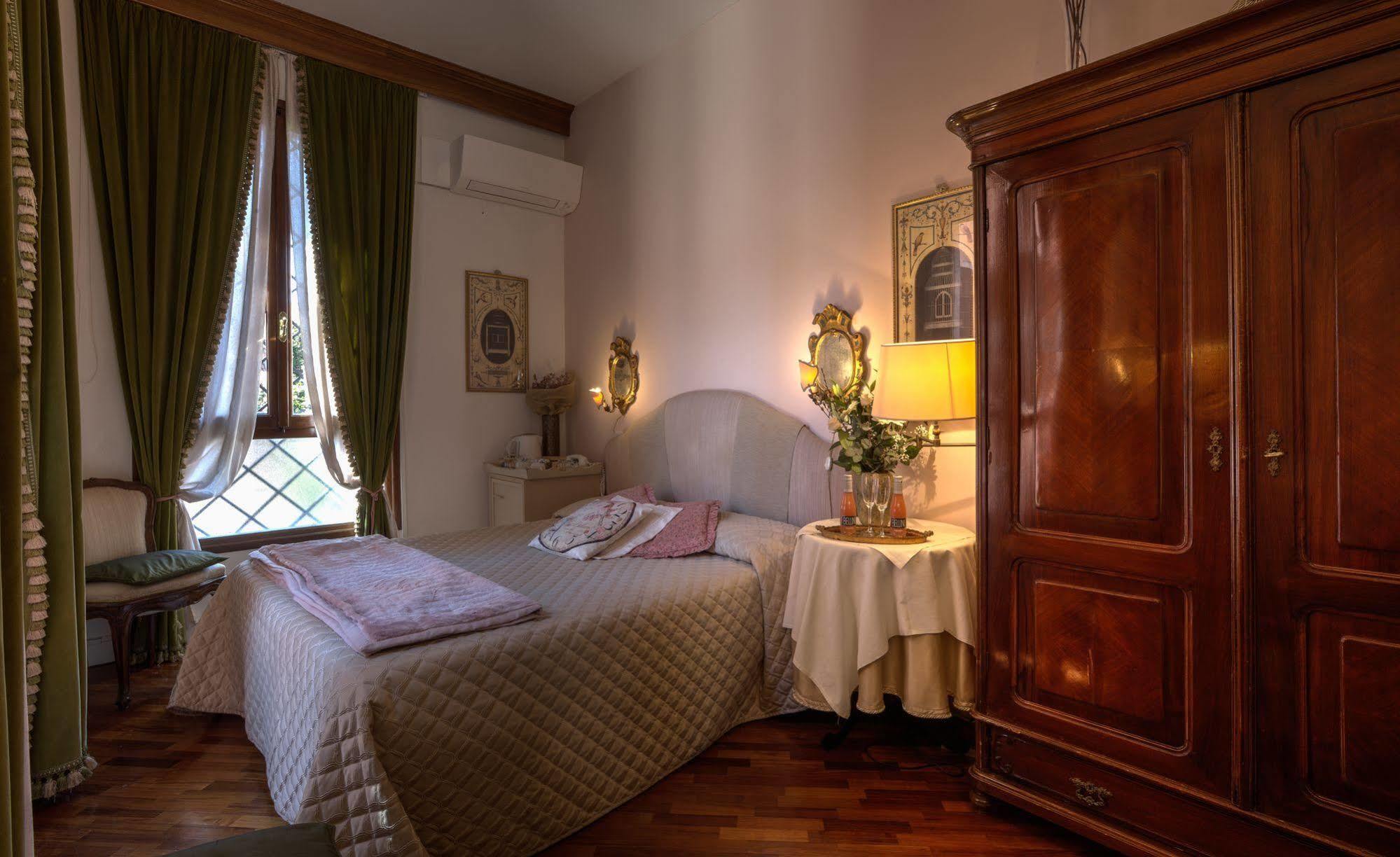Ca' Della Corte 2* Venedig