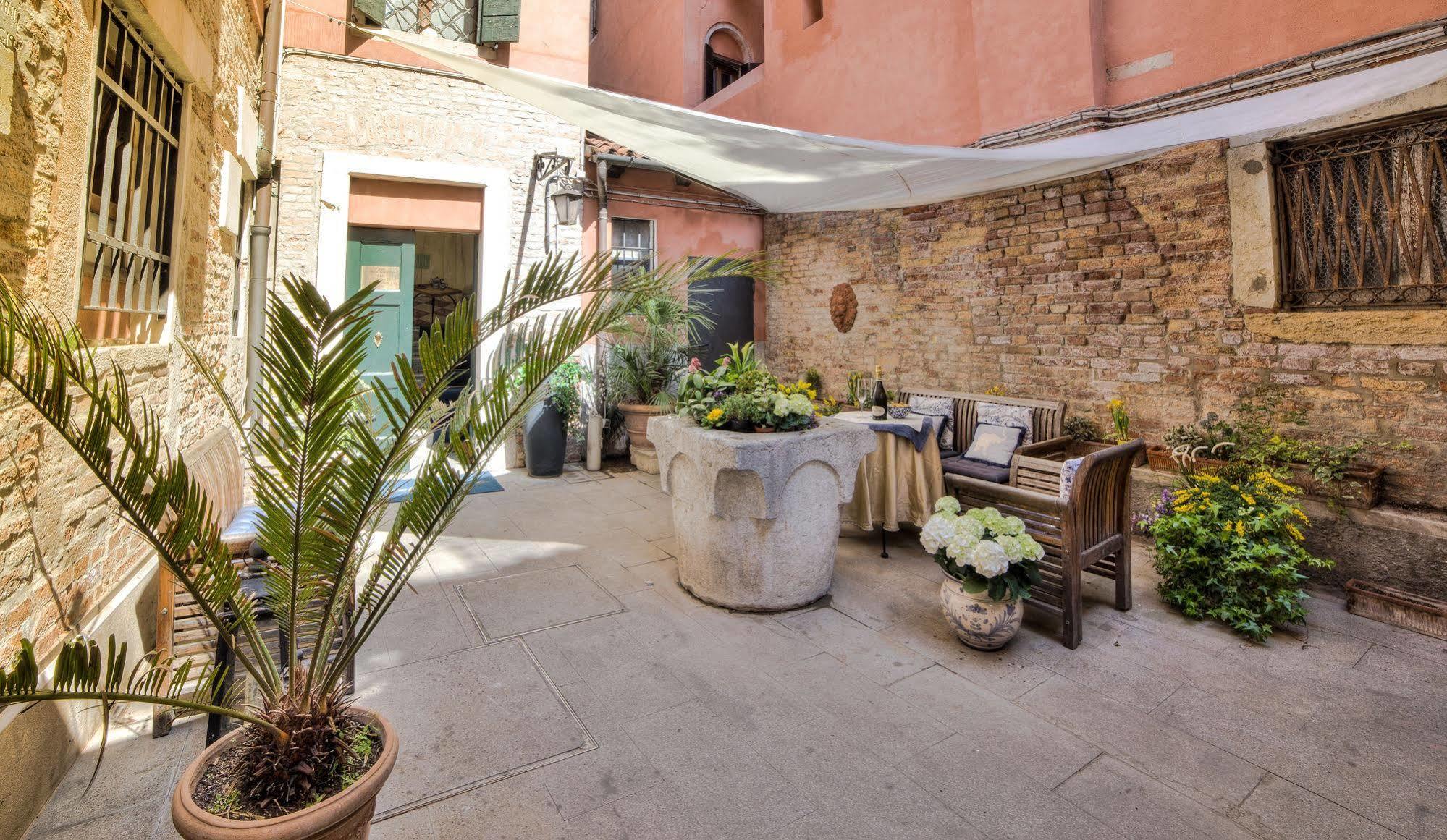 Ca' Della Corte Bed and breakfast 2*